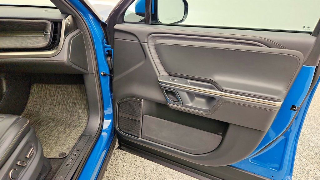 Used 2023 Rivian R1T Adventure image 29
