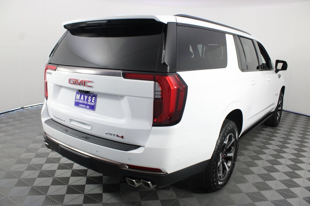New 2026 GMC Yukon XL AT4 Ultimate AWD/4WD image 33