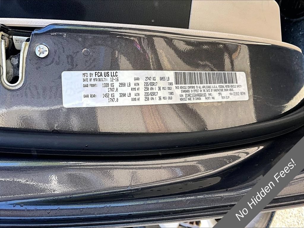 Used 2017 Chrysler Pacifica Touring-L Plus FWD image 31