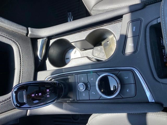 Used 2025 Cadillac XT5 Premium Luxury w/ Technology Package AWD/4WD image 32