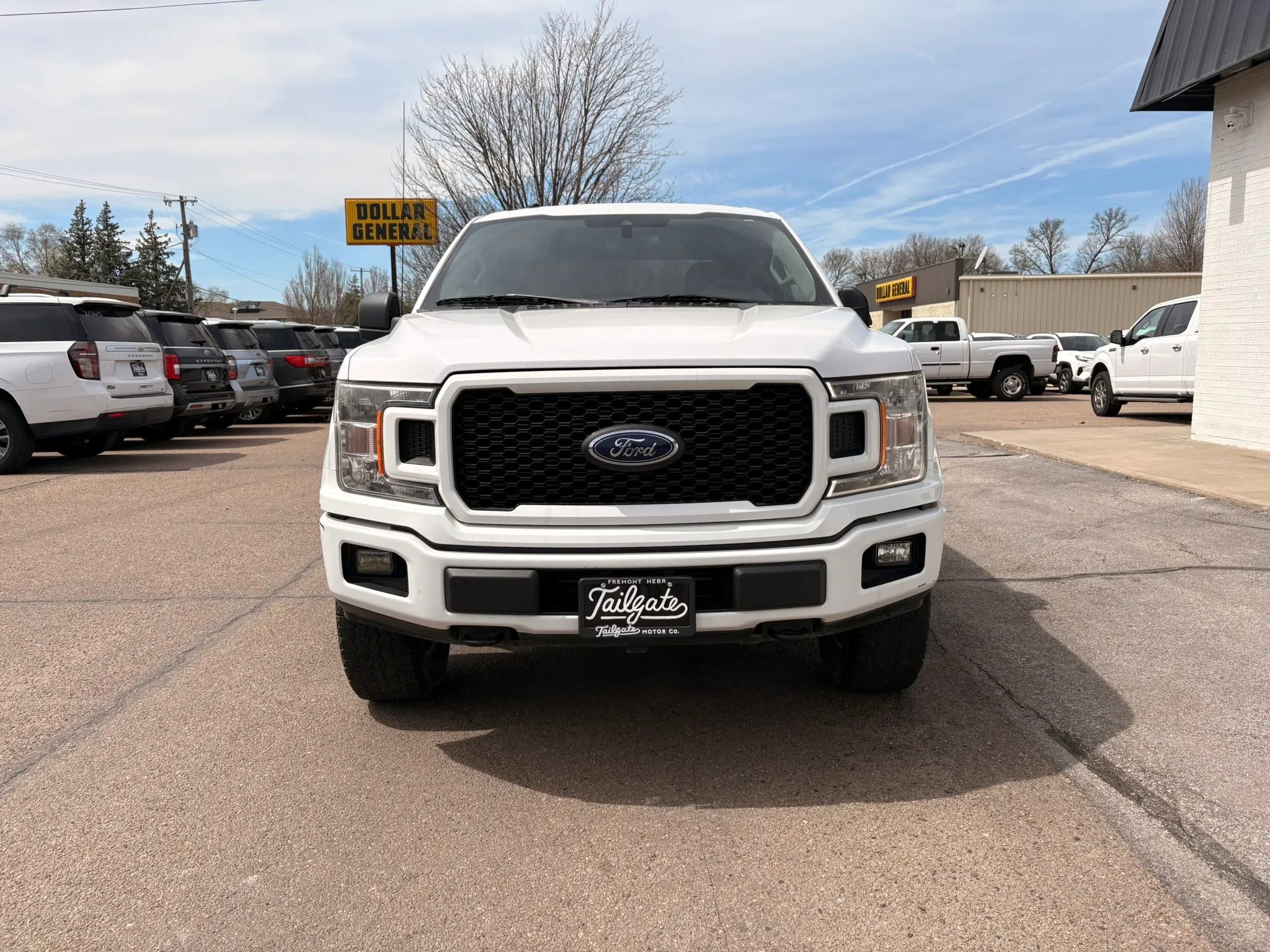 Used 2019 Ford F150 XL w/ Equipment Group 101A Mid AWD/4WD image 3