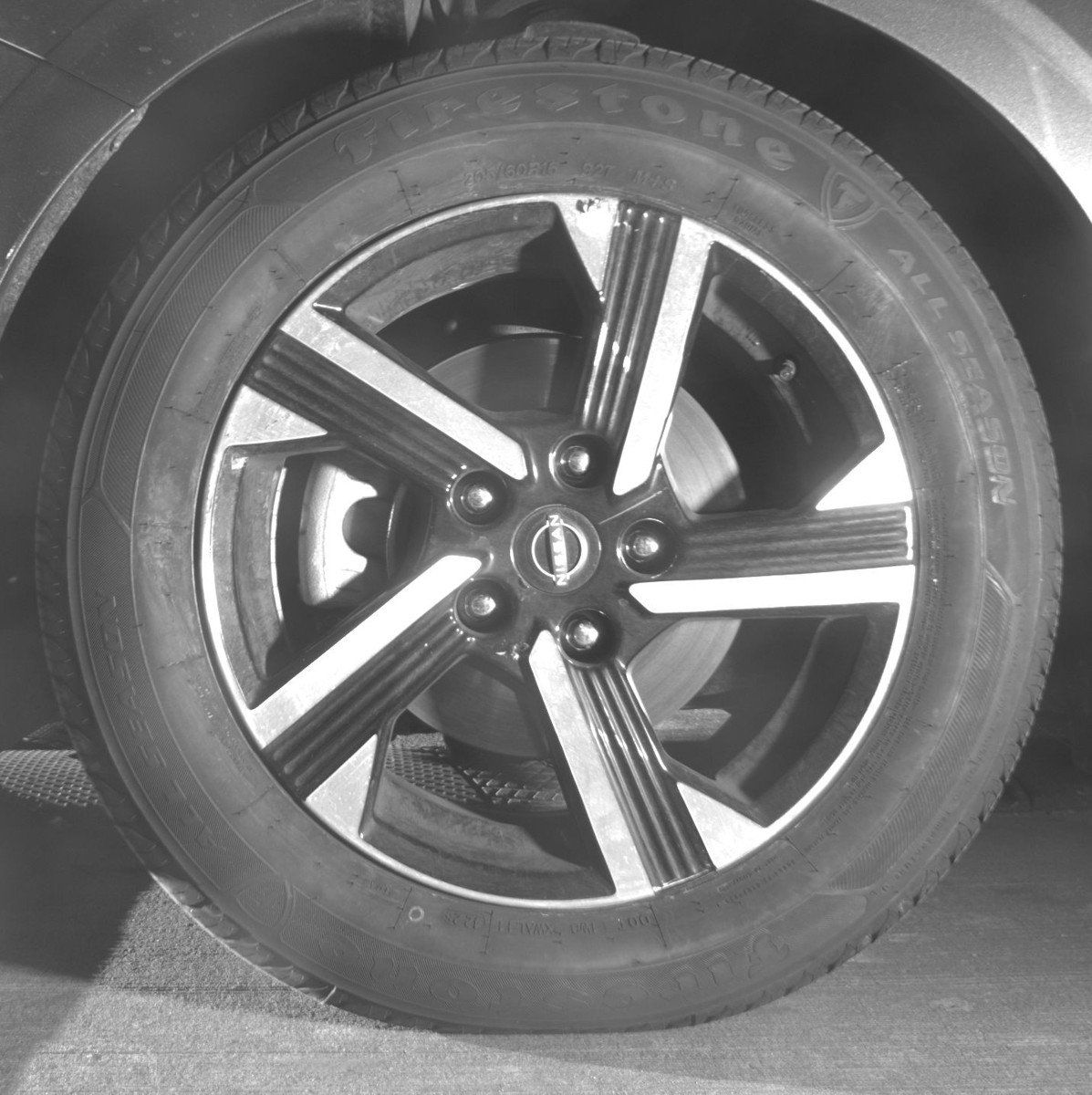 Used 2025 Nissan Sentra SV FWD image 12