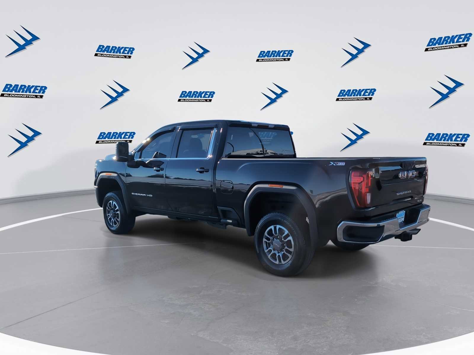 Used 2024 GMC Sierra 2500 SLE w/ SLE Value Package; image 6