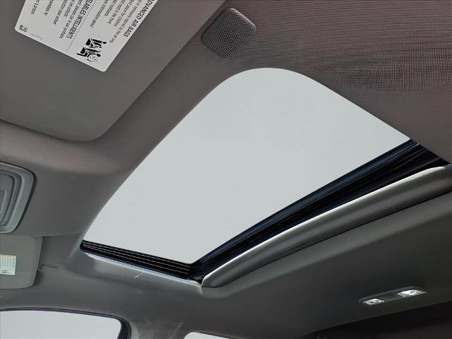 Used 2025 Chevrolet Silverado 1500 LTZ w/ Technology Package image 21