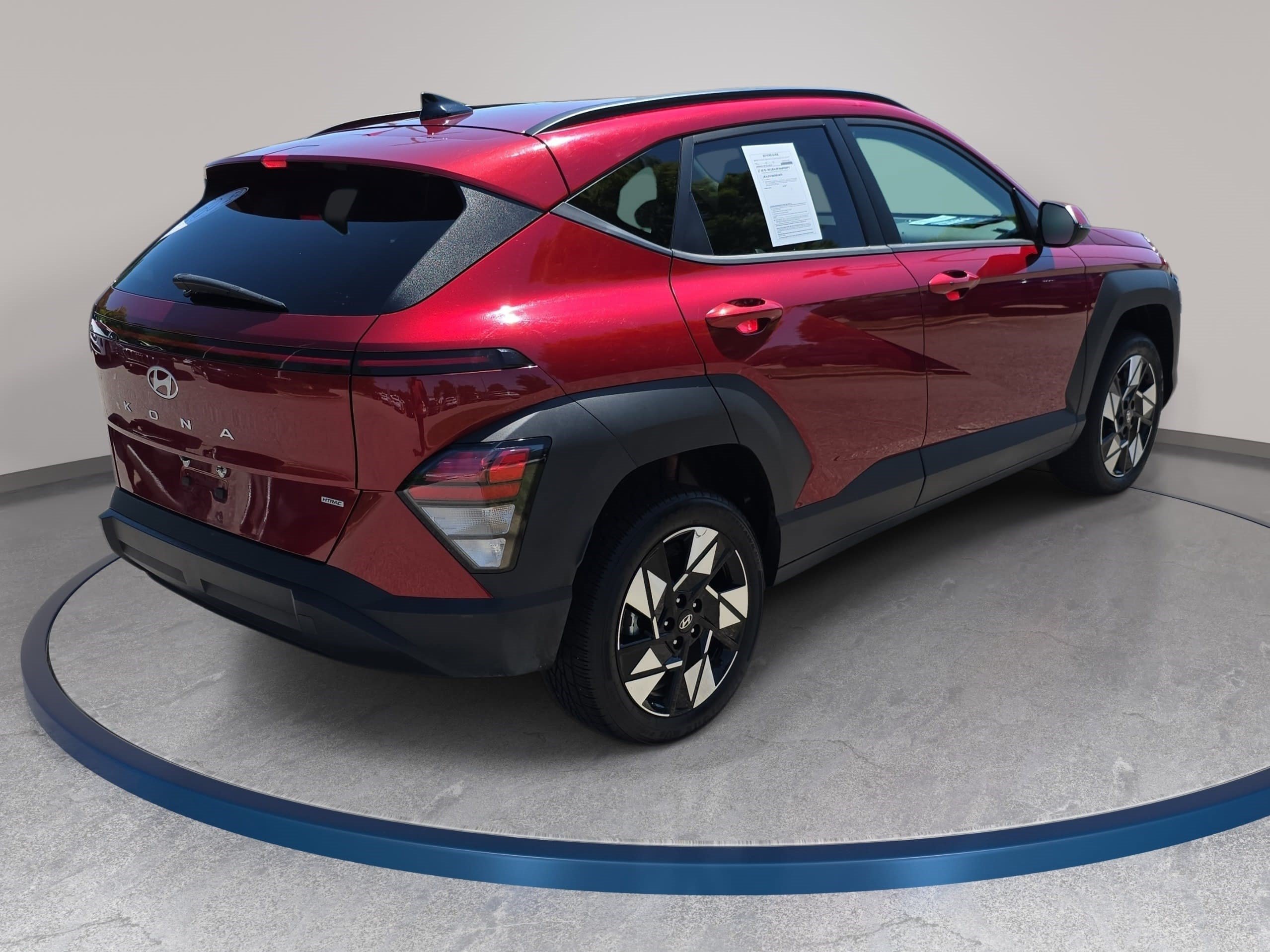 Used 2024 Hyundai Kona SEL AWD/4WD image 5