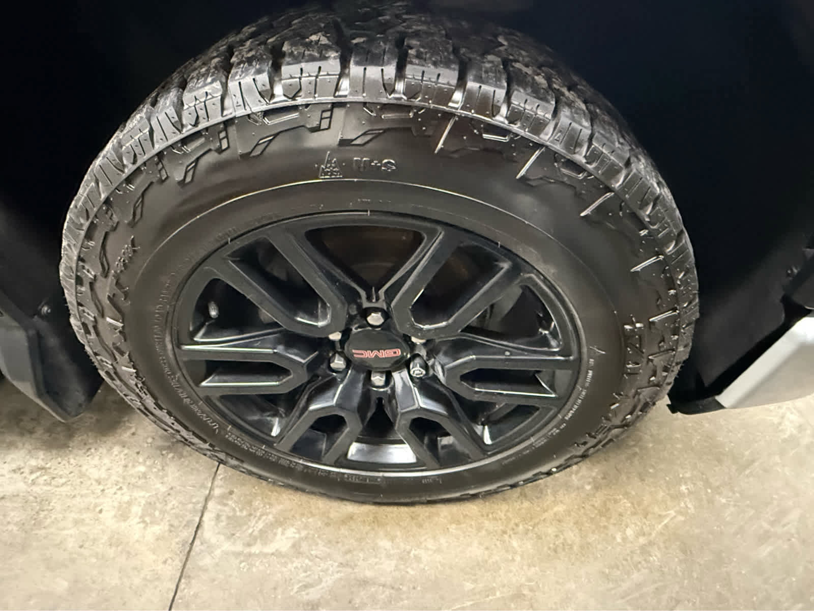 Used 2021 GMC Sierra 1500 Elevation w/ X31 Off-Road Package AWD/4WD image 32