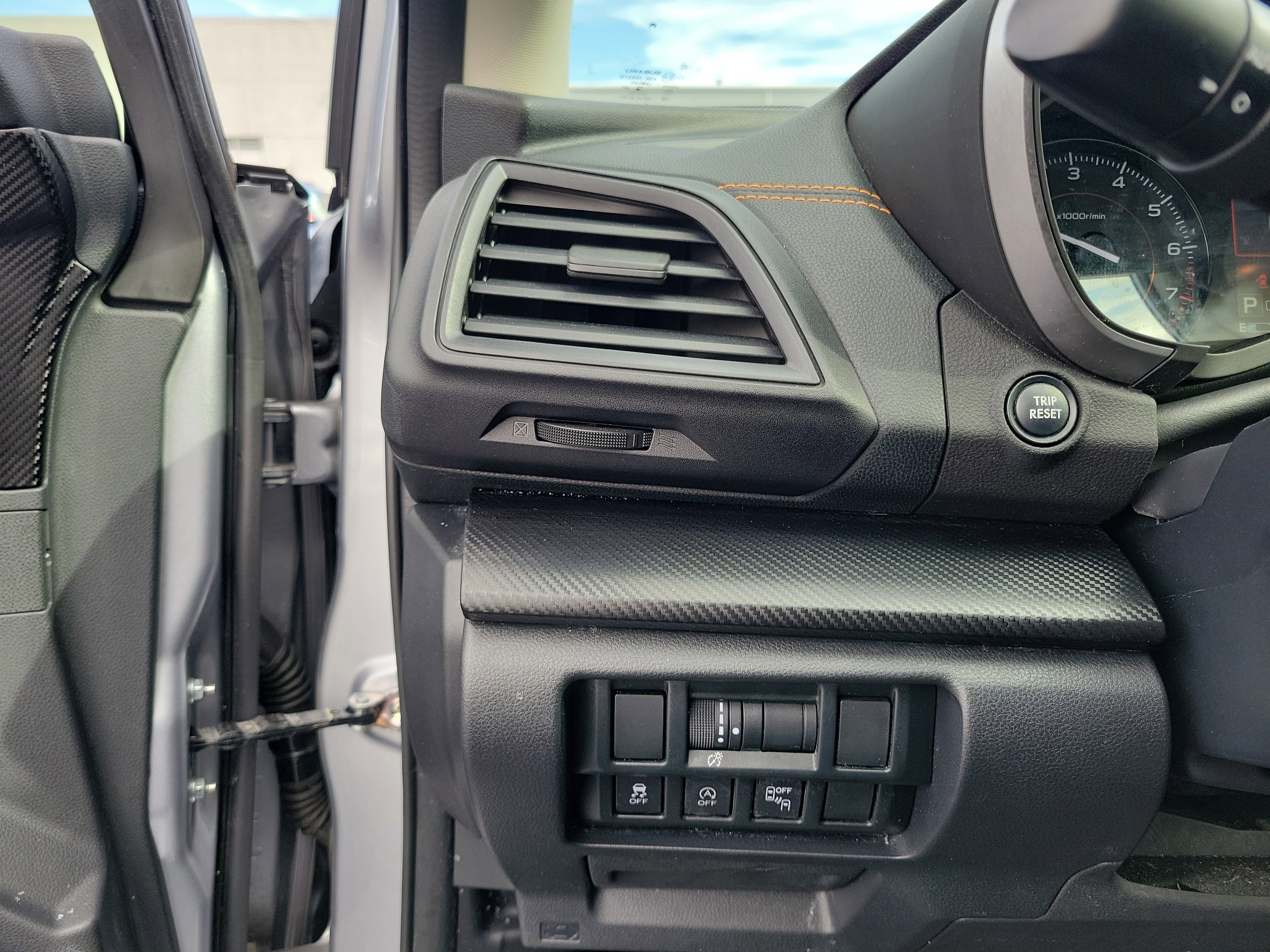 Used 2021 Subaru Crosstrek 2.0i Premium w/ Moonroof Package image 20