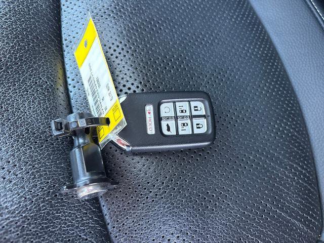 Used 2023 Honda Odyssey Elite image 29