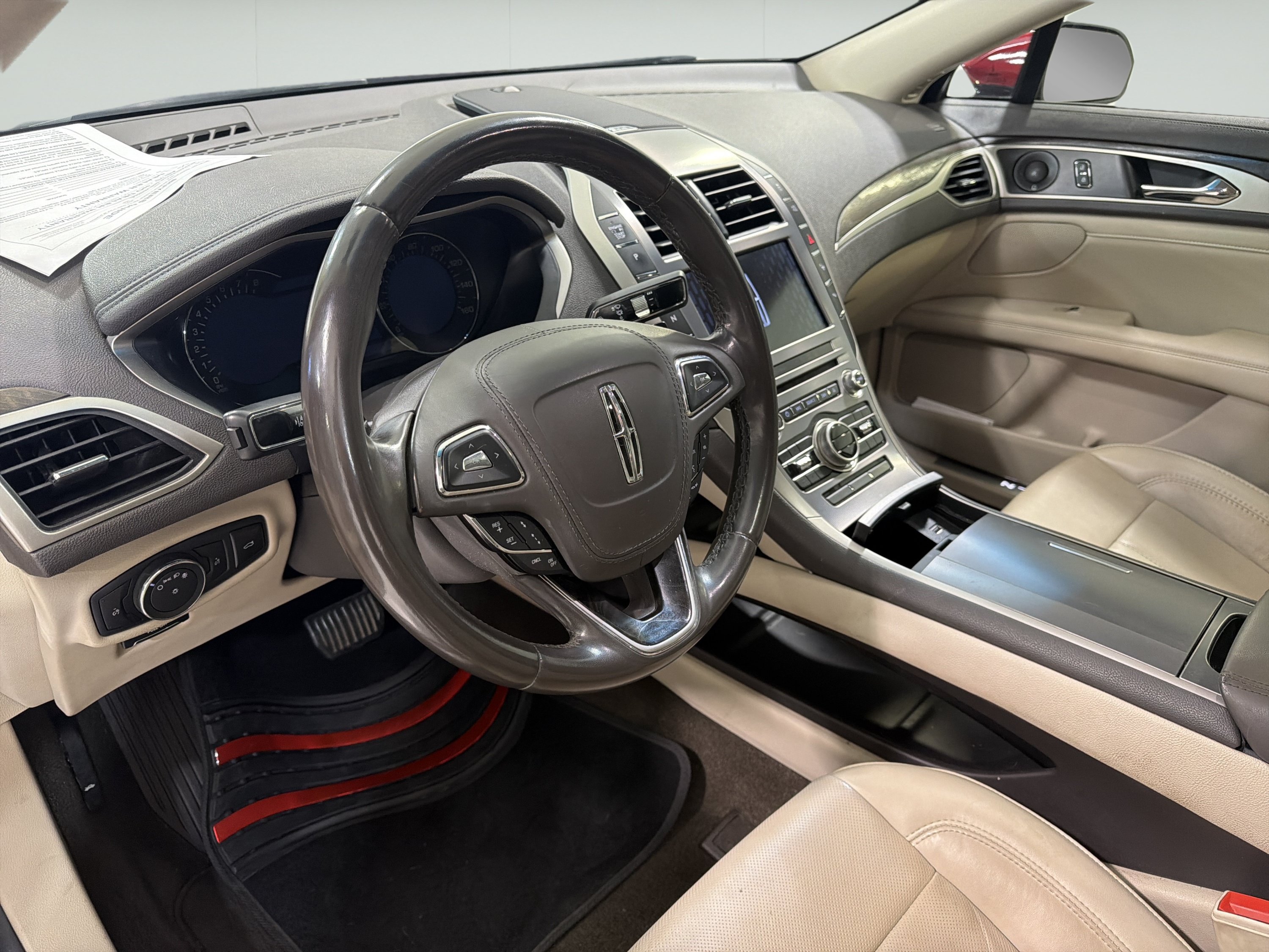 Used 2020 Lincoln MKZ Reserve AWD/4WD image 14