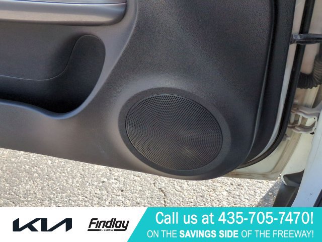 Used 2014 Nissan Juke S AWD/4WD image 25