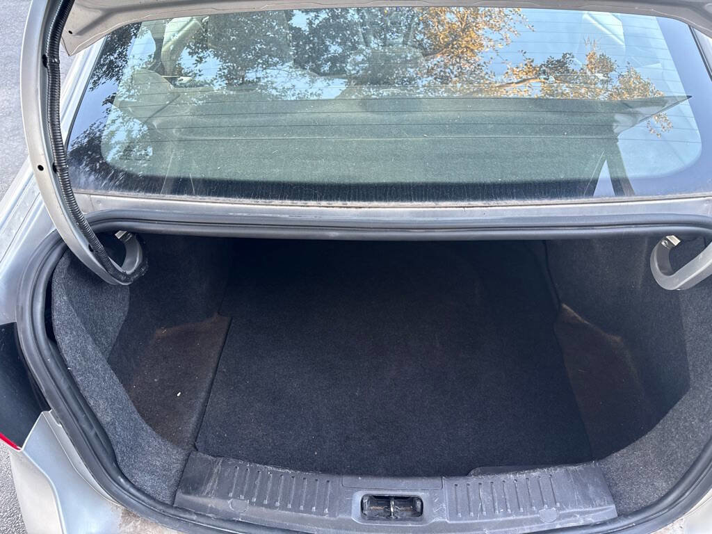 Used 2018 Ford Fiesta SE image 15