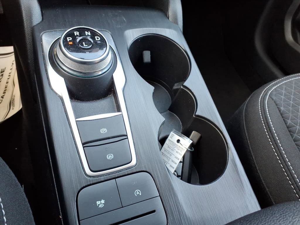 Certified 2025 Ford Escape Active image 23
