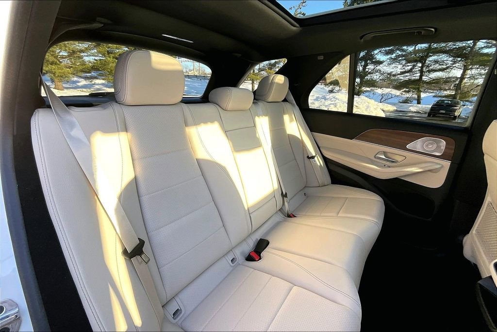 Certified 2025 Mercedes-Benz GLE 350 4MATIC image 29