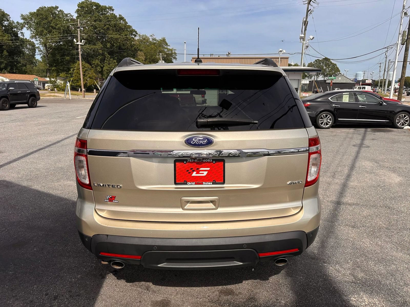 Used 2011 Ford Explorer Limited AWD/4WD image 4