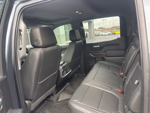 Used 2021 GMC Sierra 1500 SLT w/ SLT Premium Plus Package AWD/4WD image 9