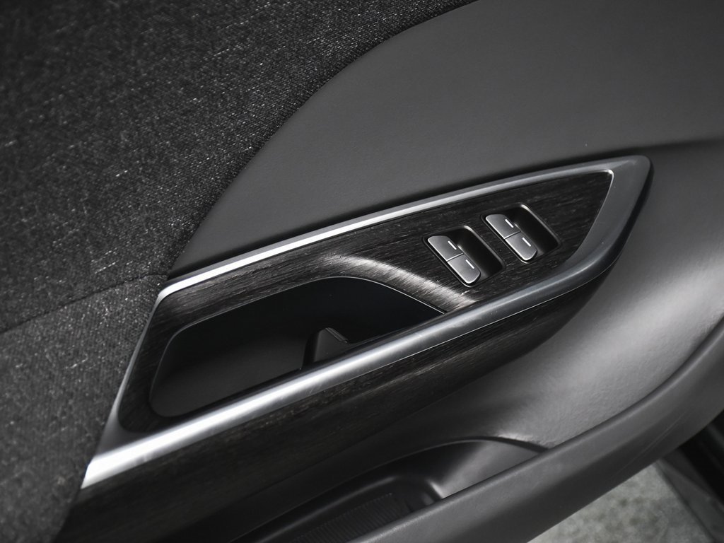 Used 2024 Lucid Air Grand Touring image 10