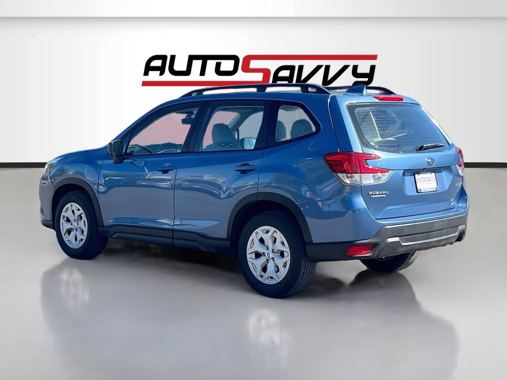 Used 2023 Subaru Forester AWD/4WD image 5