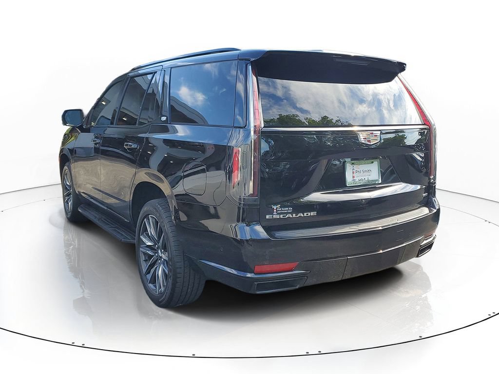 Used 2023 Cadillac Escalade Sport w/ LPO, Floor Liner Package AWD/4WD image 4