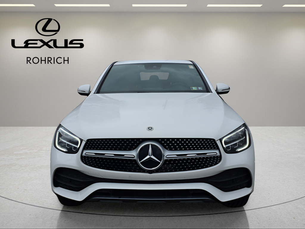 Used 2022 Mercedes-Benz GLC 300 4MATIC Coupe image 2