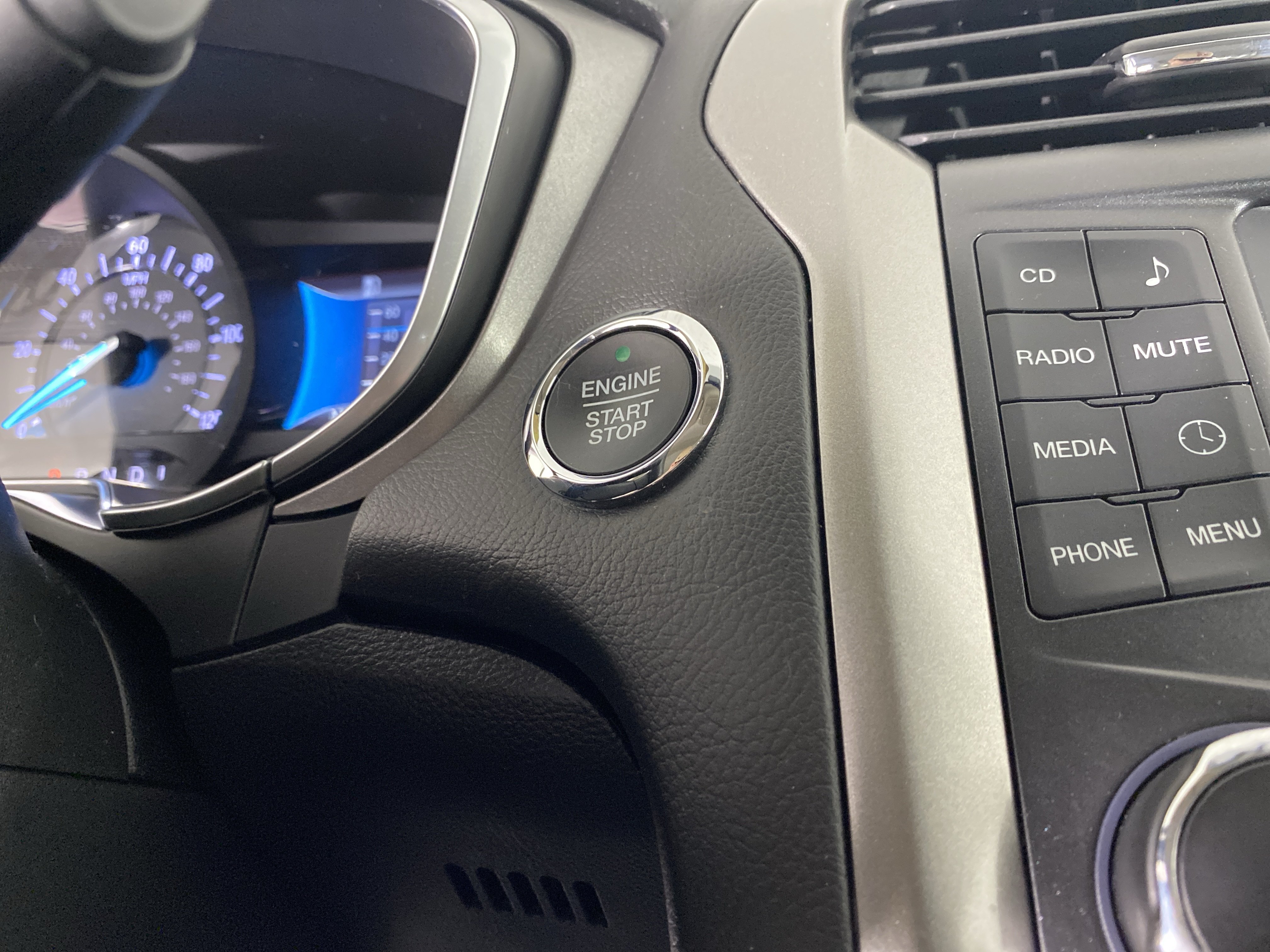 Used 2018 Ford Fusion S FWD image 35