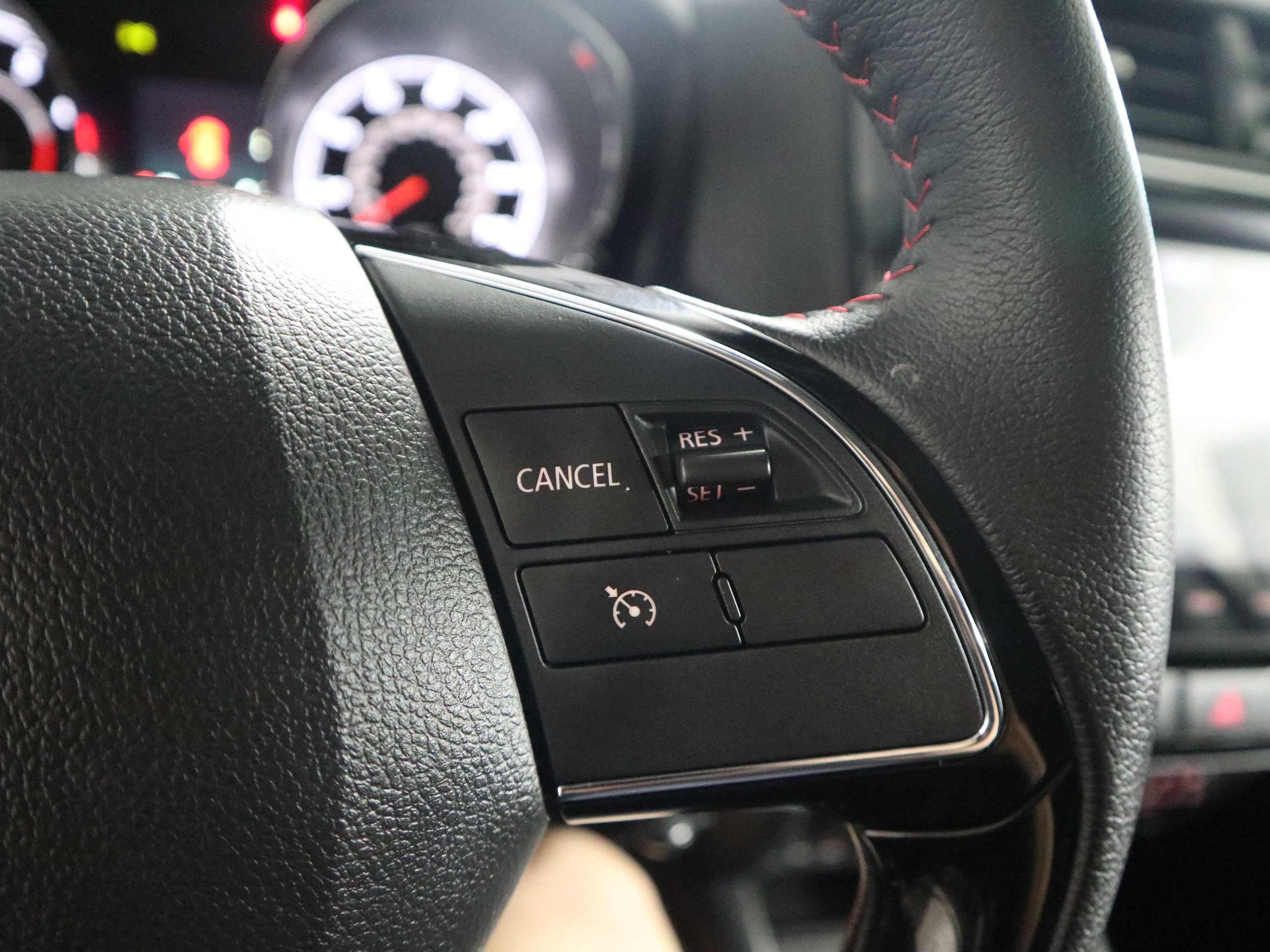 Used 2024 Mitsubishi Outlander Sport AWD image 28