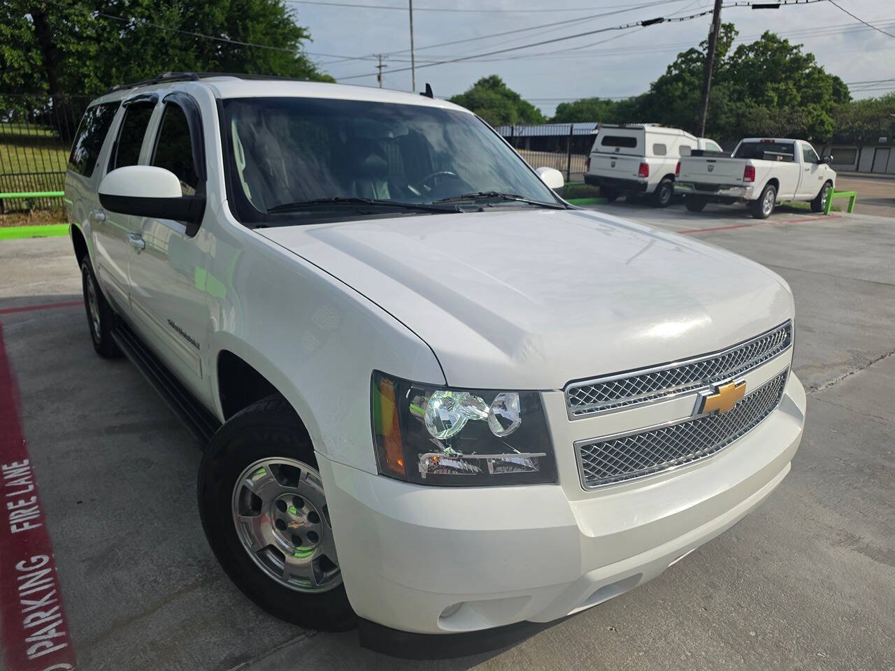 Used 2012 Chevrolet Suburban LT AWD/4WD image 59