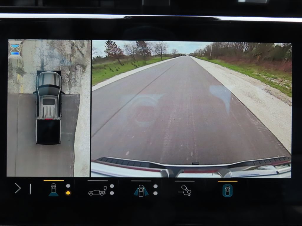 Certified 2023 GMC Sierra 1500 AT4 w/ Technology Package AWD/4WD image 6