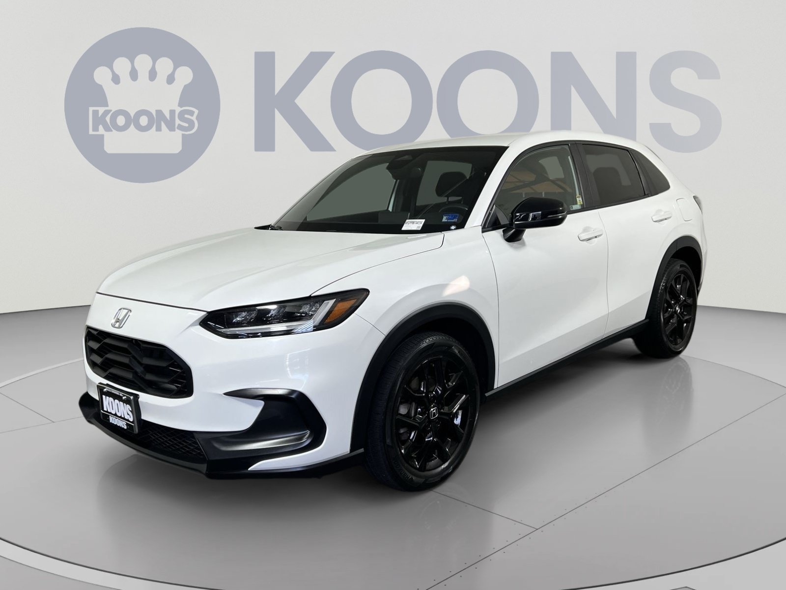 Used 2023 Honda HR-V Sport image 1