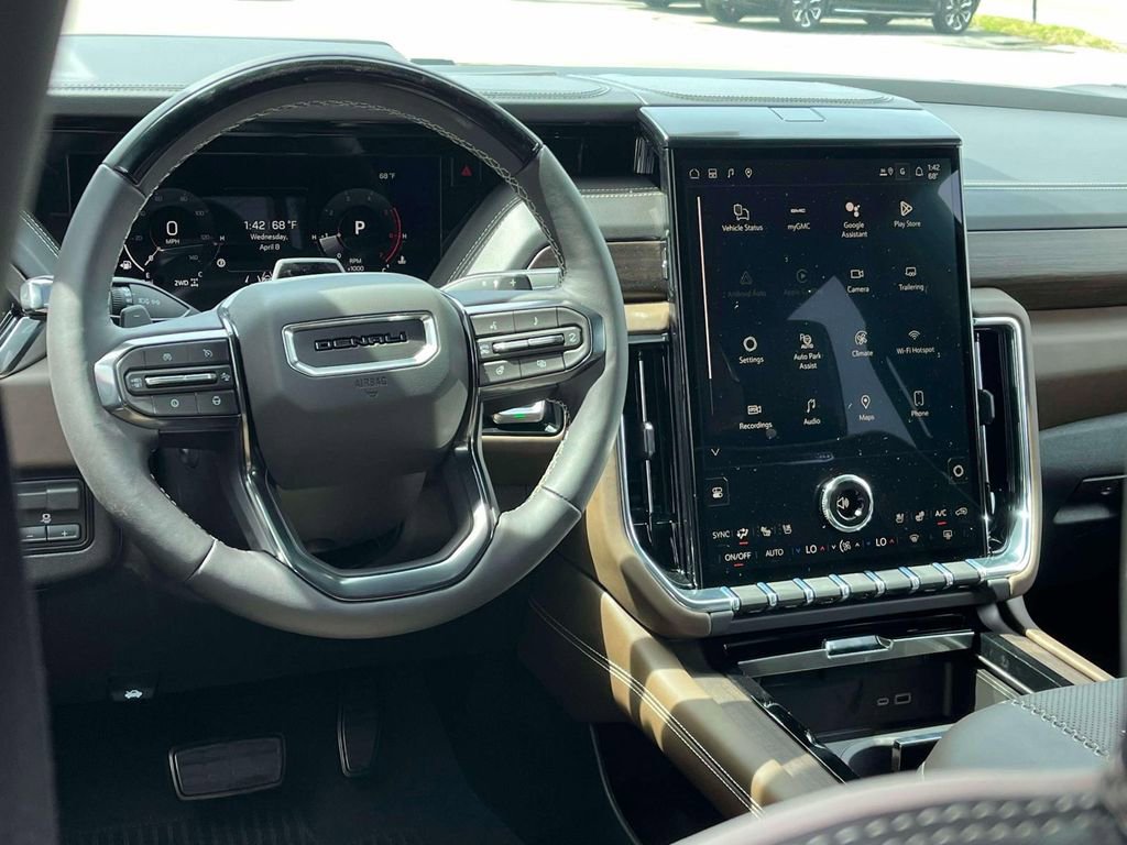 New 2026 GMC Yukon Denali Ultimate AWD/4WD image 12