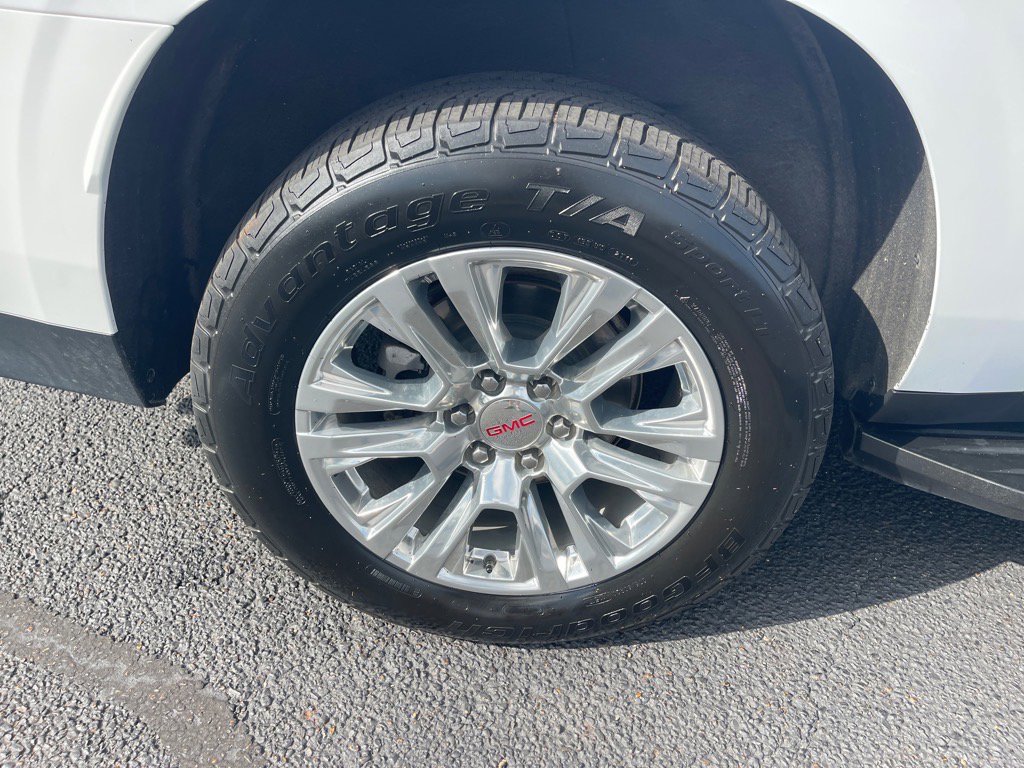Used 2024 GMC Yukon XL Denali image 22