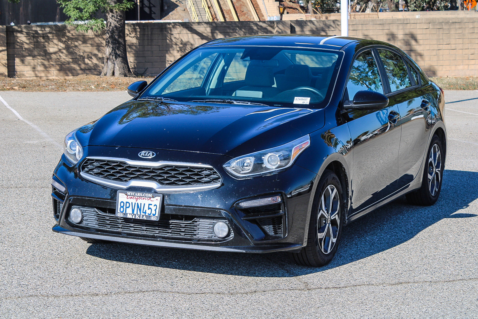 Used 2020 Kia Forte LXS FWD image 3