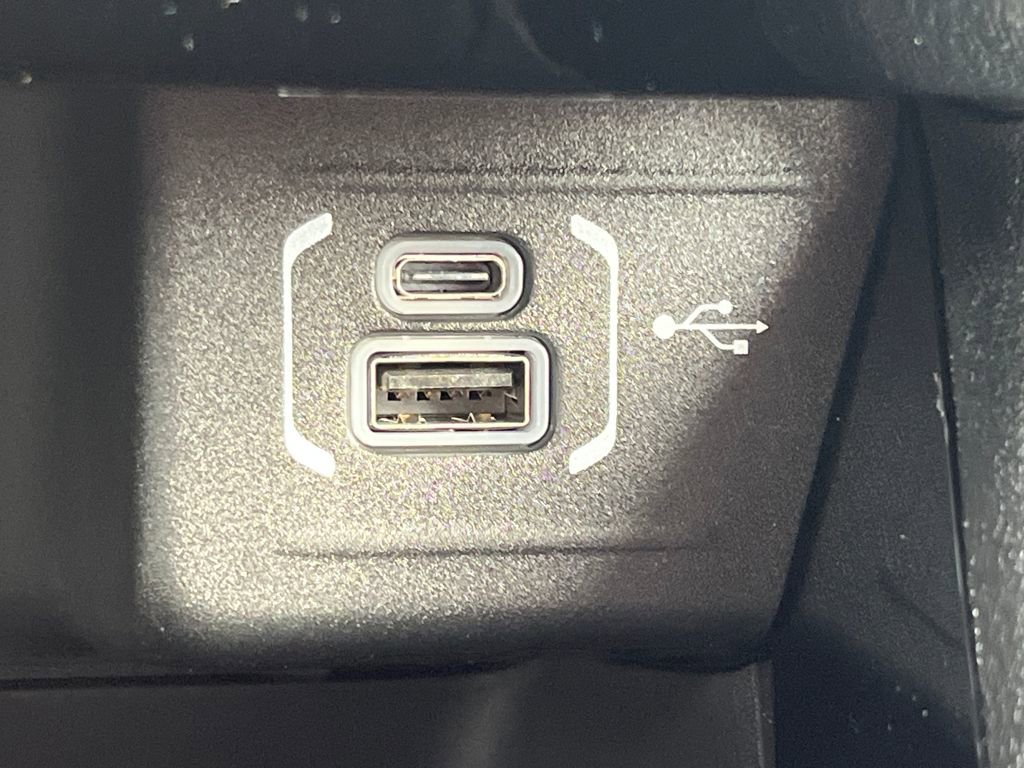 New 2026 Jeep Compass Limited image 13