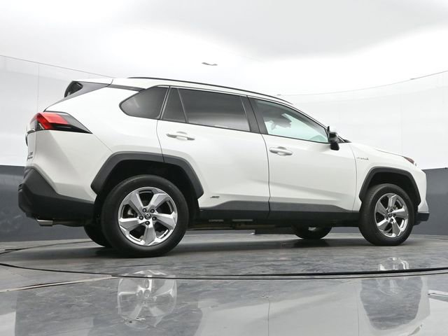 Used 2021 Toyota RAV4 XLE Premium AWD/4WD image 12