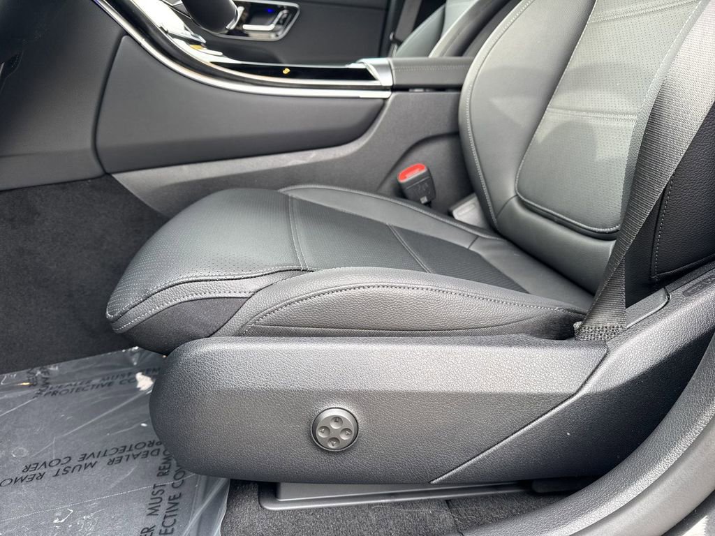 New 2025 Mercedes-Benz GLC 300 4MATIC image 15