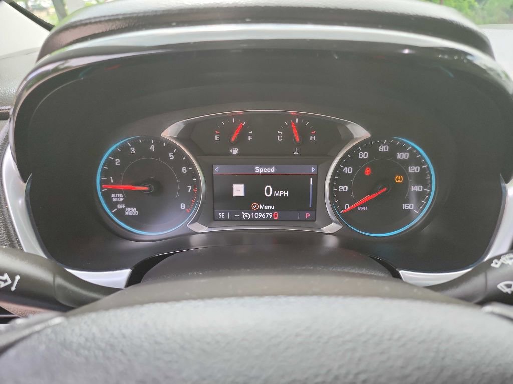 Used 2020 Chevrolet Traverse LT w/ LT Premium Package FWD image 21