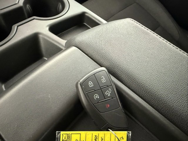 Used 2025 Chevrolet Silverado 1500 Custom image 21