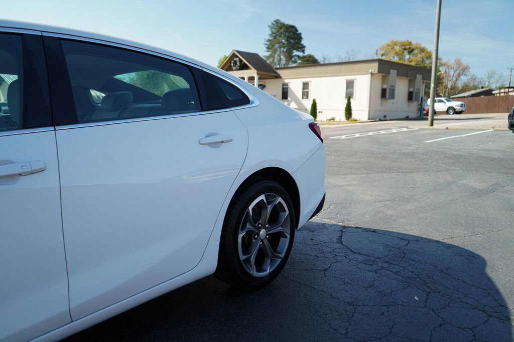 Used 2021 Chevrolet Malibu LT image 15