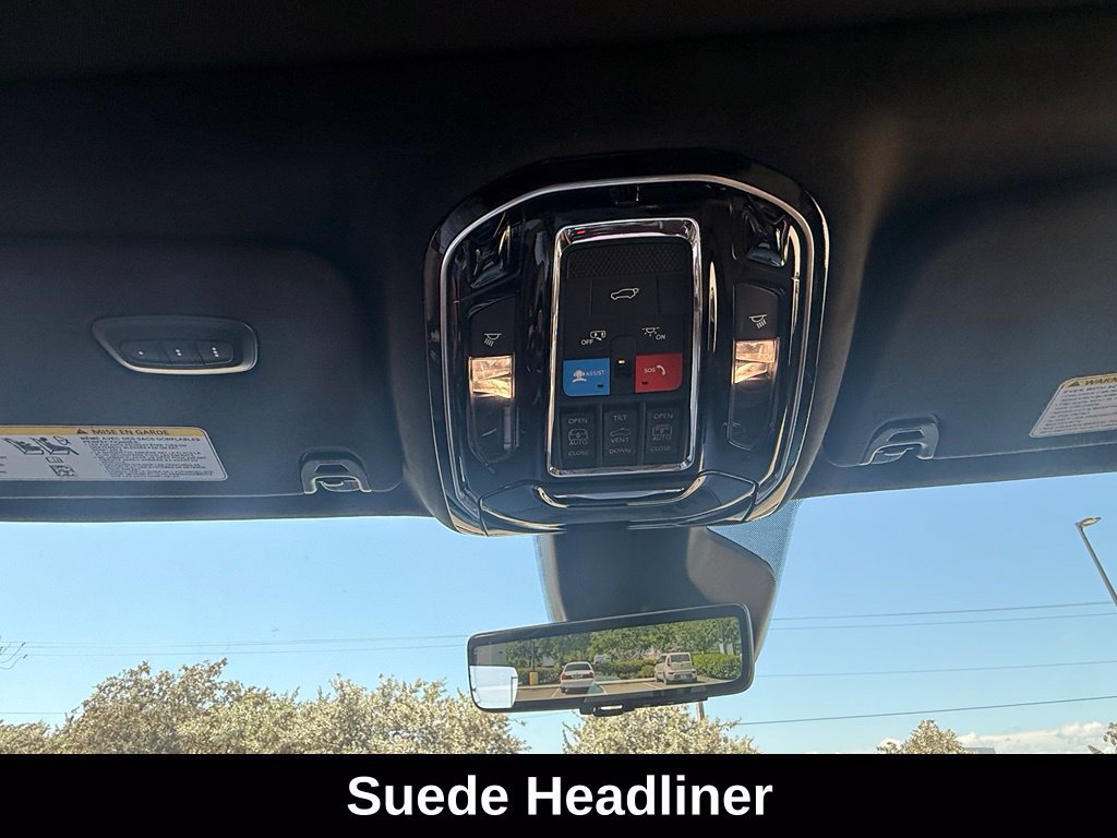 New 2026 Jeep Grand Wagoneer L Summit AWD/4WD image 11