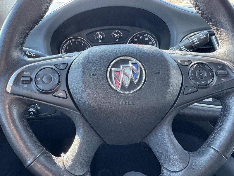 Used 2021 Buick Enclave Essence w/ Sport Touring Edition image 19