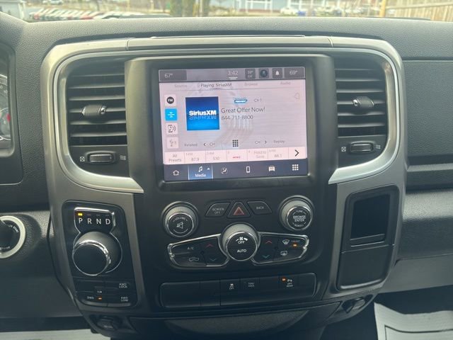 Used 2022 RAM 1500 Classic Warlock w/ Electronics Group AWD/4WD image 19