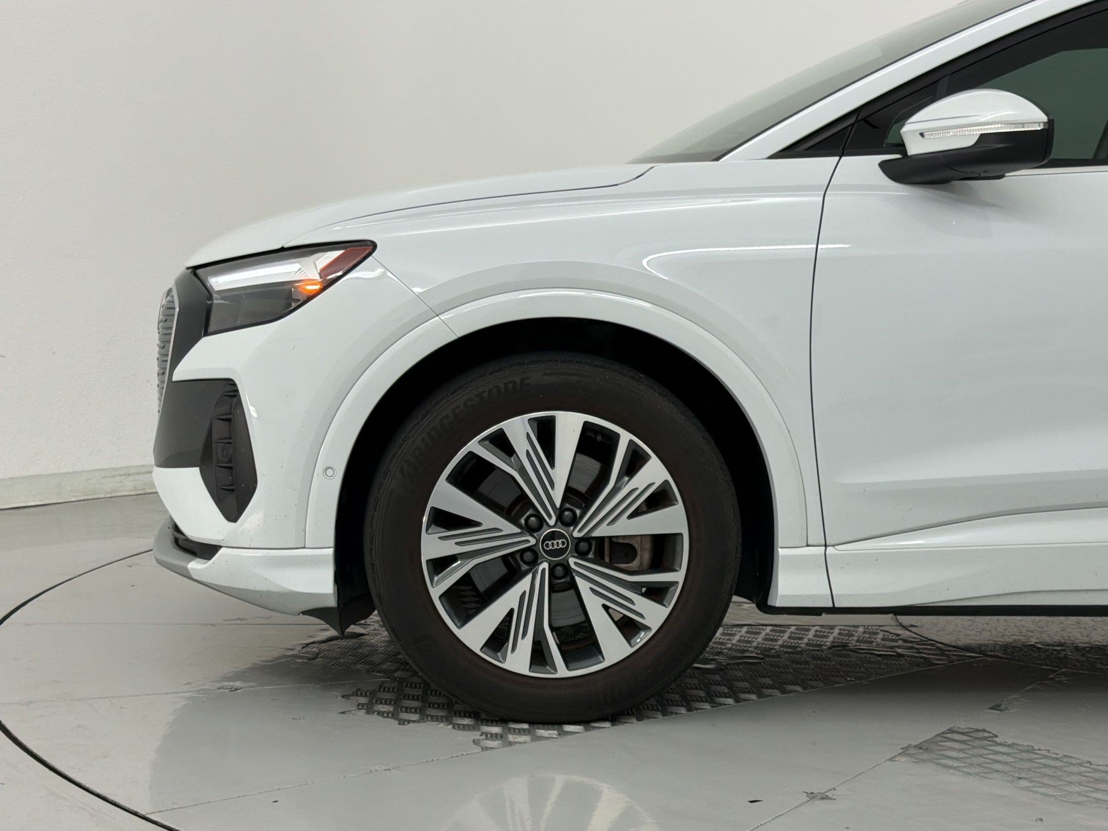 Used 2023 Audi Q4 e-tron Premium Plus w/ Premium Plus RWD image 26