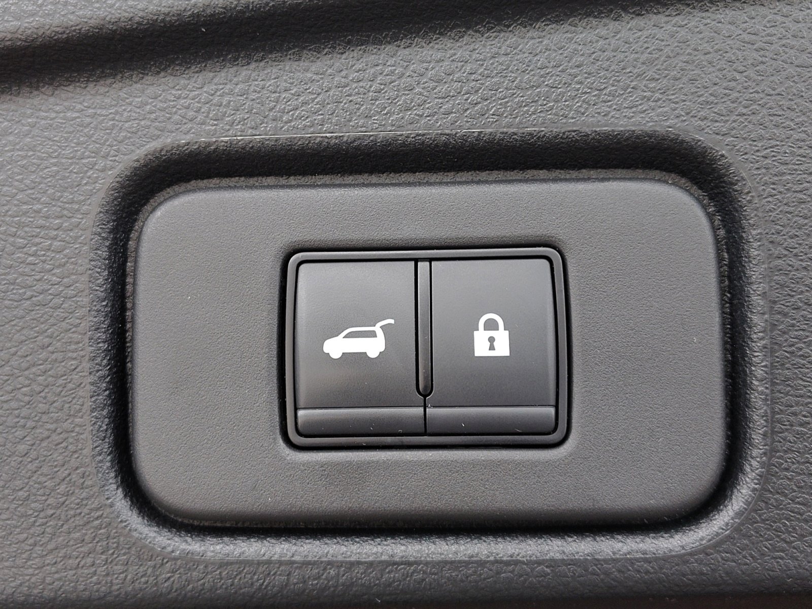 Used 2024 Nissan Pathfinder SL w/ SL Premium Package image 35