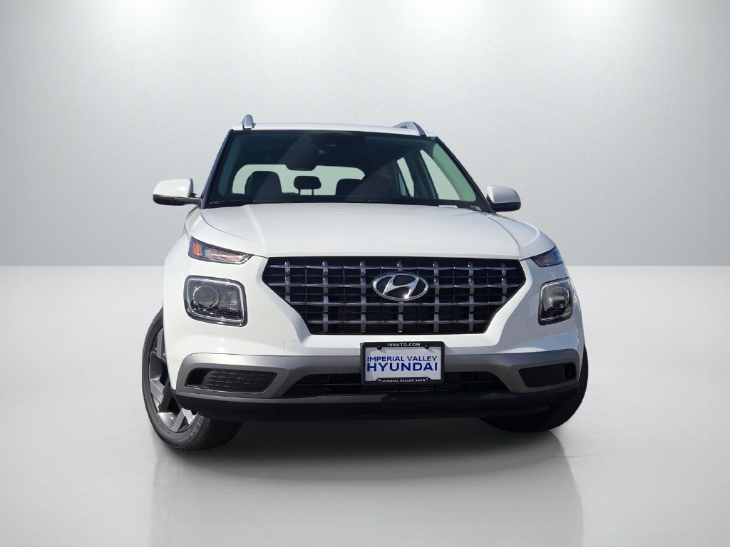 New 2026 Hyundai Venue SEL FWD image 2