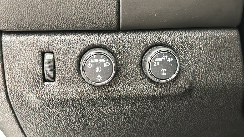 Used 2018 Chevrolet Colorado LT w/ LT Convenience Package AWD/4WD image 22