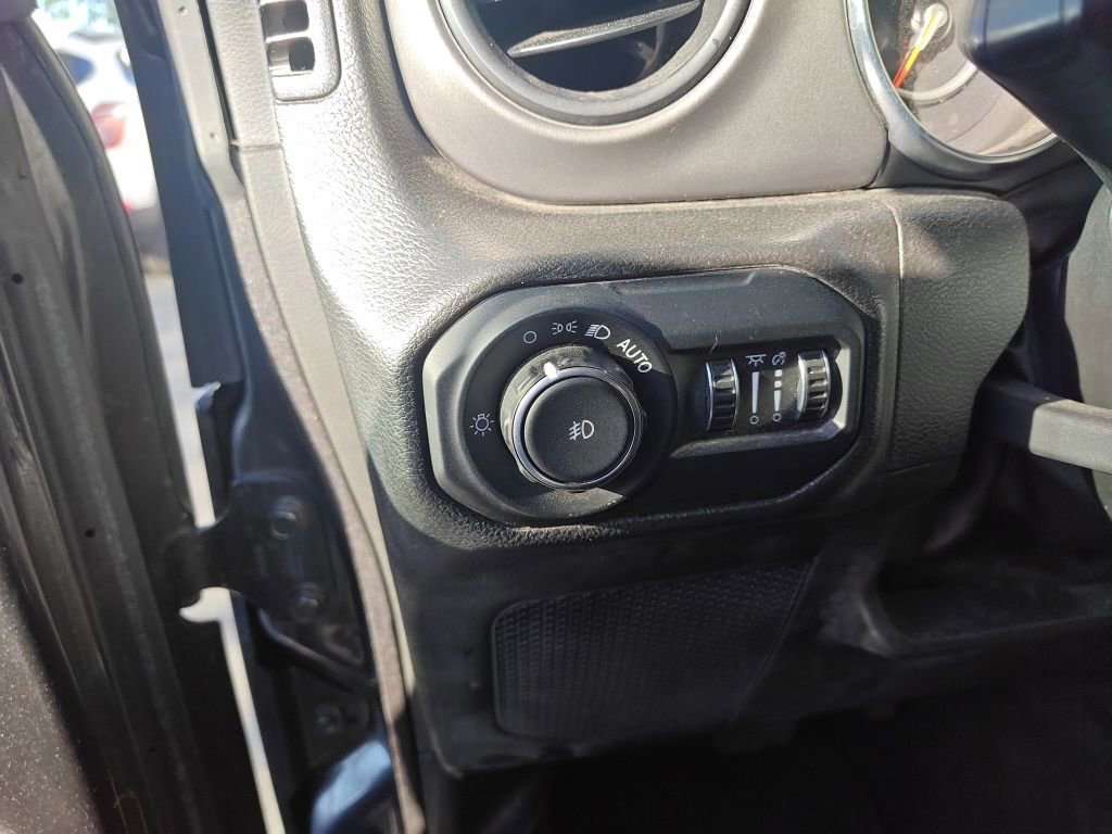 Used 2022 Jeep Wrangler Unlimited Sport image 8