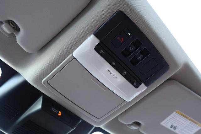 New 2026 Nissan Rogue Platinum AWD/4WD image 19