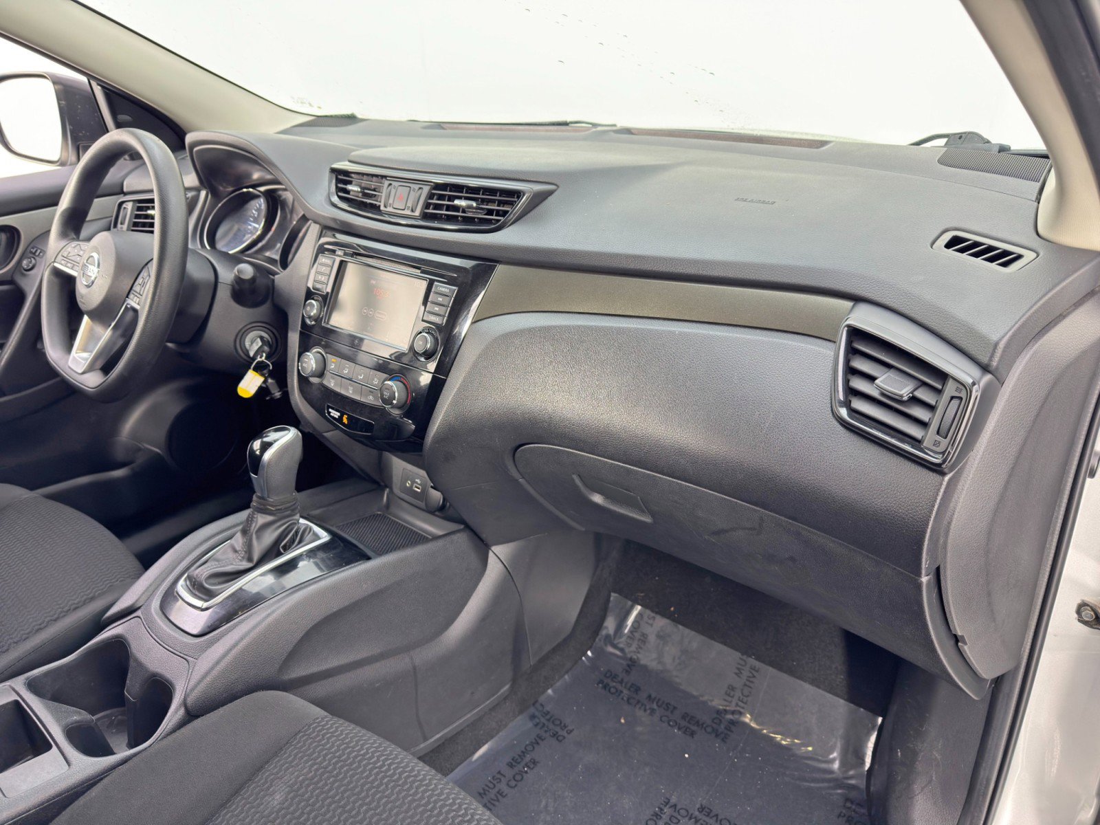 Used 2019 Nissan Rogue Sport S w/ Appearance Package AWD/4WD image 13
