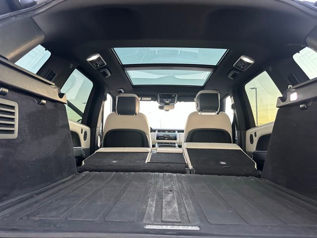 Used 2020 Land Rover Range Rover Sport HST image 28