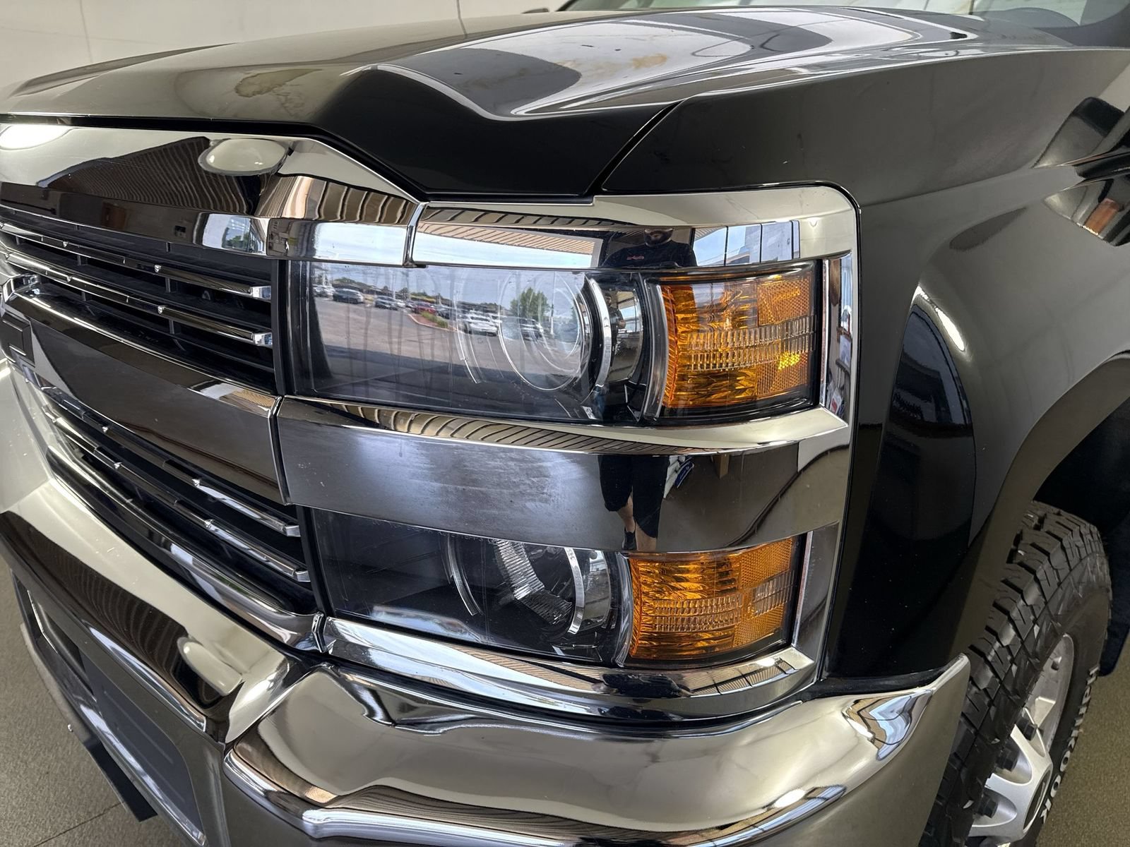 Used 2016 Chevrolet Silverado 2500 LT w/ LT Convenience Package AWD/4WD image 28