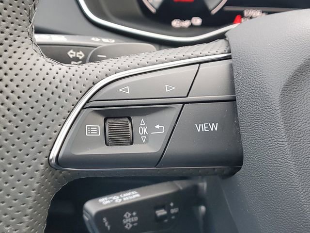 Used 2025 Audi Q5 e Premium Plus w/ Premium Plus Package image 22